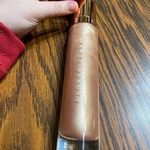 Fenty Beauty body lava